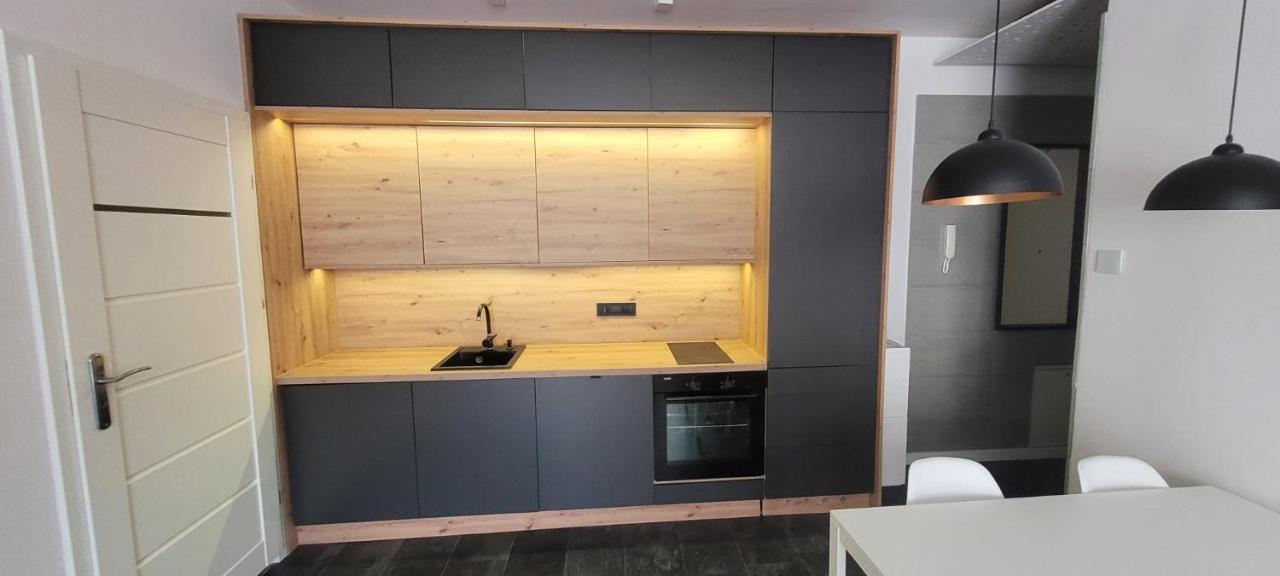 Apartament Wakacyjny Z Klimatyzacja Kolobrzeg Dış mekan fotoğraf
